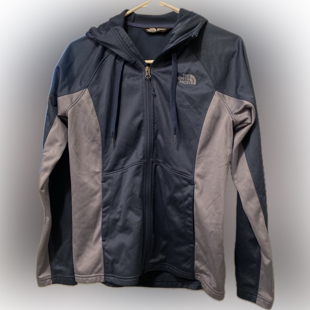 The North Face Women’s Hooded‎ Jacket